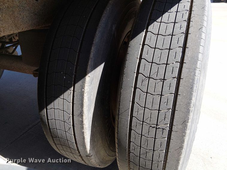 image for item DU3656 2006 Great Dane dry van trailer