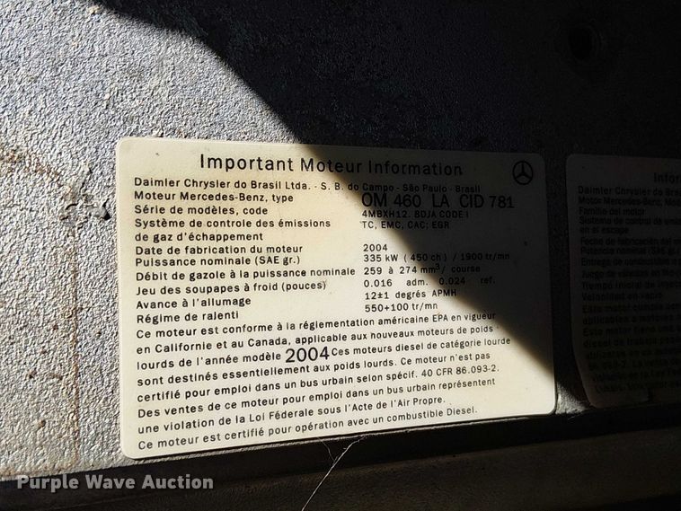 image for item DU3674 2005 Sterling Truck A9500 Series  semi truck