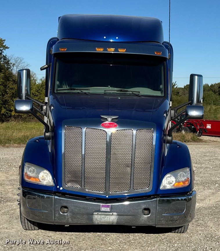 CAMIóN CAMAROTE 2020 PETERBILT