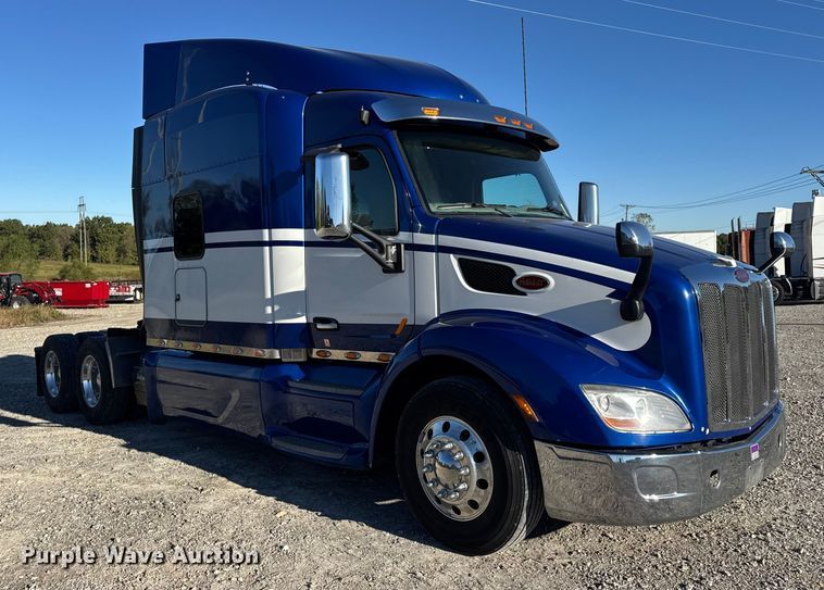 CAMIóN CAMAROTE 2020 PETERBILT