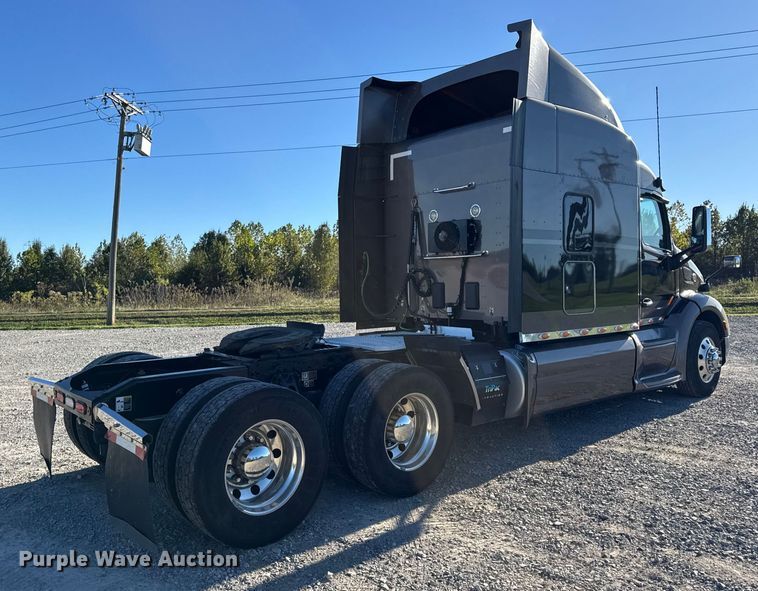 CAMIóN CAMAROTE 2020 PETERBILT