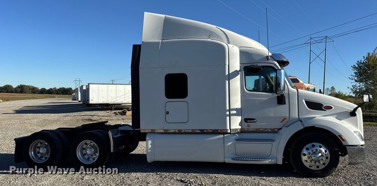 CAMIóN CAMAROTE 2019 PETERBILT