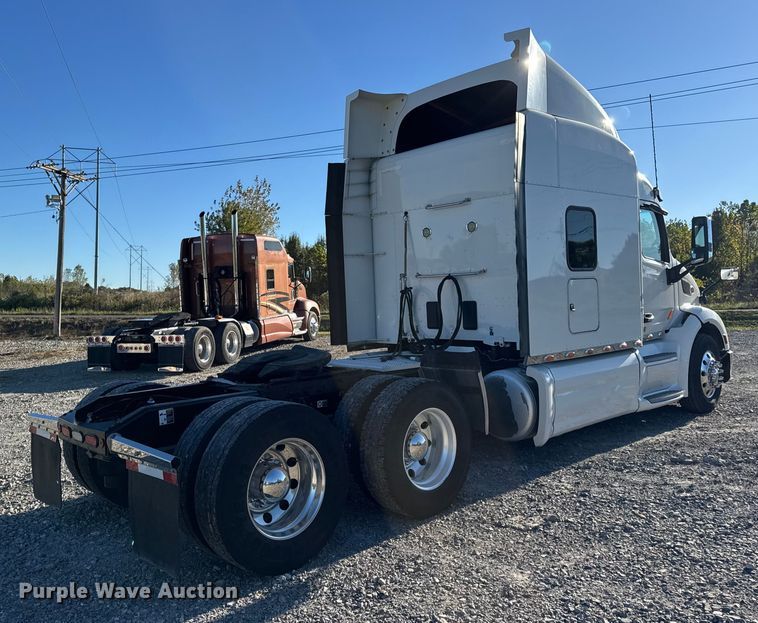 CAMIóN CAMAROTE 2019 PETERBILT