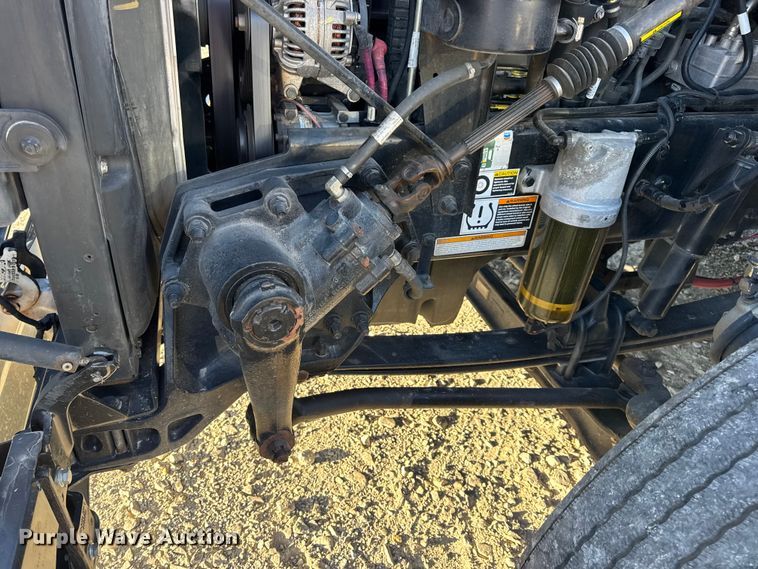 image for item DW6641 2019 Peterbilt 579 semi truck