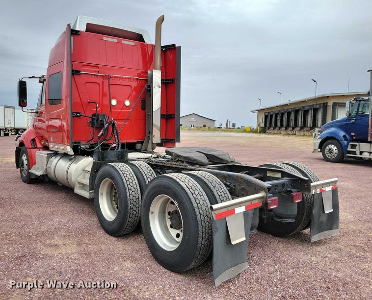 image for item DX6464 2016 International ProStar Plus 122 semi truck