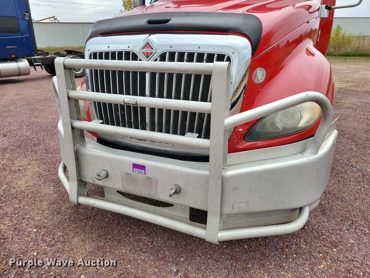 image for item DX6464 2016 International ProStar Plus 122 semi truck