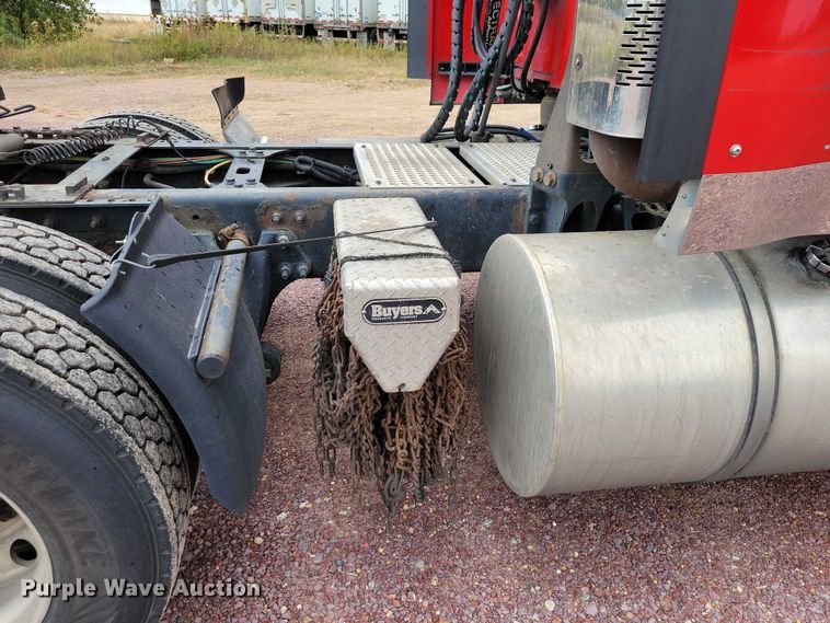 image for item DX6464 2016 International ProStar Plus 122 semi truck