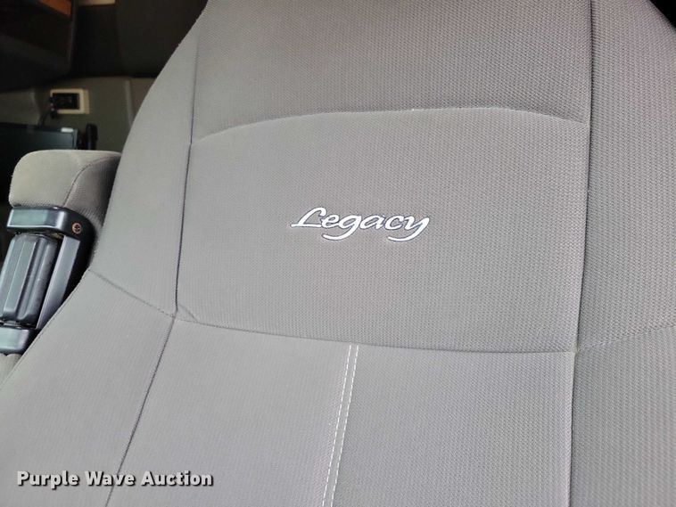 image for item DX6464 2016 International ProStar Plus 122 semi truck