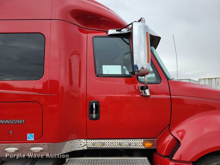 image for item DX6464 2016 International ProStar Plus 122 semi truck