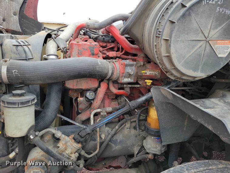 image for item DX6464 2016 International ProStar Plus 122 semi truck