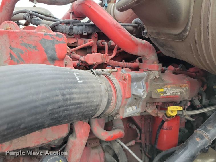 image for item DX6464 2016 International ProStar Plus 122 semi truck