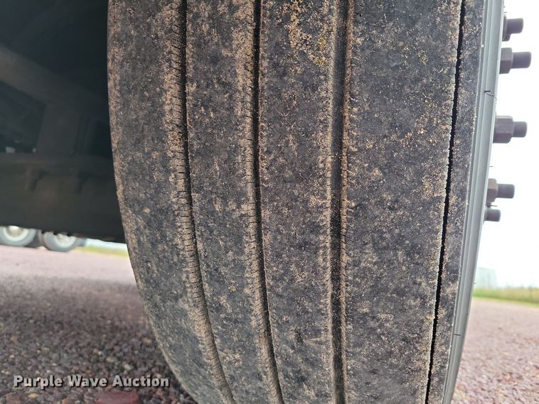 image for item DX6464 2016 International ProStar Plus 122 semi truck