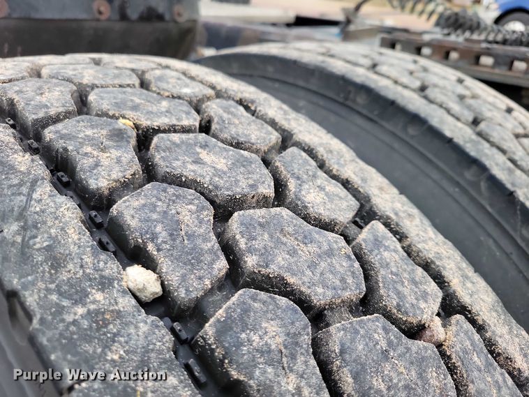 image for item DX6464 2016 International ProStar Plus 122 semi truck