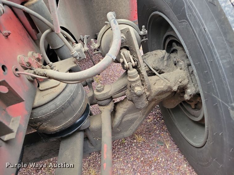 image for item DX6466 2007 International 9400i semi truck