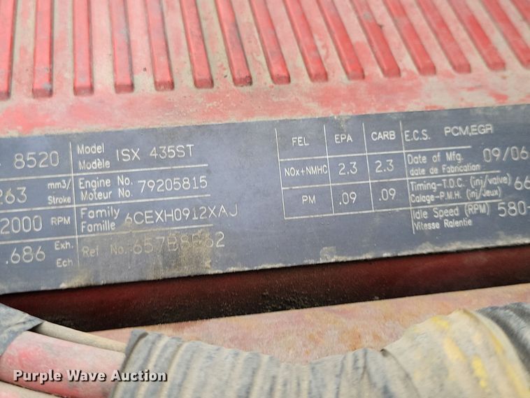 image for item DX6466 2007 International 9400i semi truck