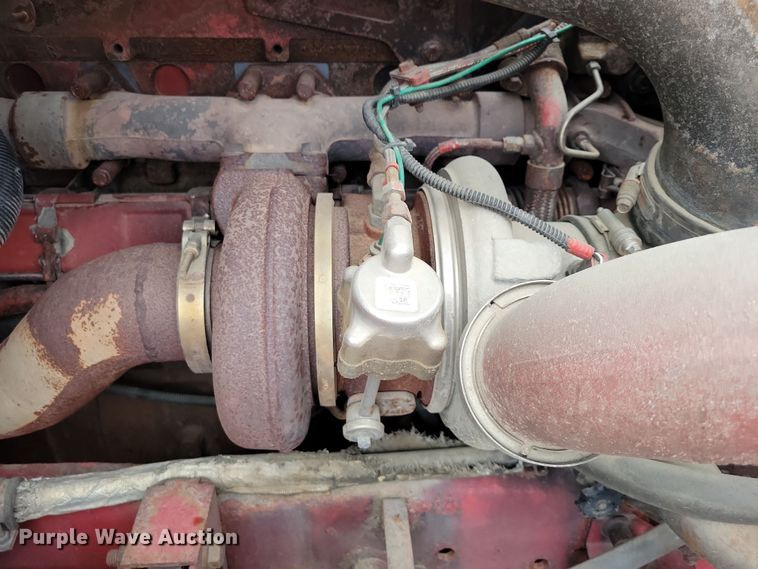 image for item DX6466 2007 International 9400i semi truck