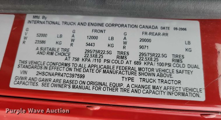 image for item DX6466 2007 International 9400i semi truck