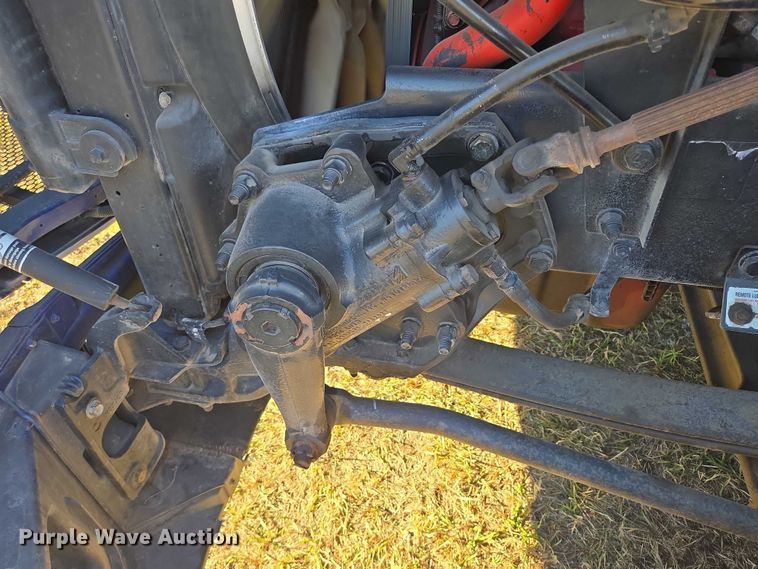 image for item DY1376 2016 Peterbilt 579 semi truck