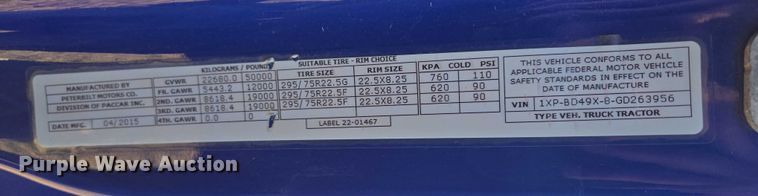 image for item DY1376 2016 Peterbilt 579 semi truck