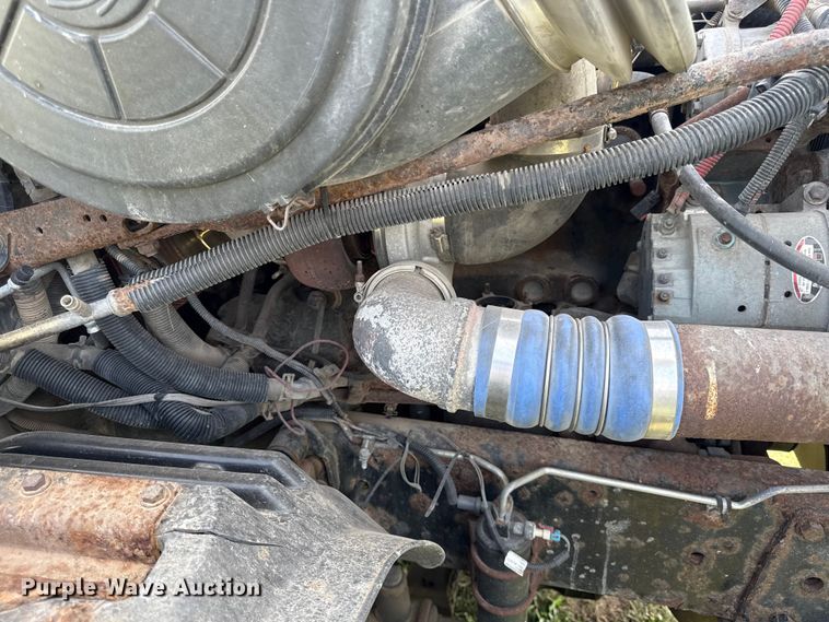 image for item DY8248 2006 Freightliner CST120 semi truck