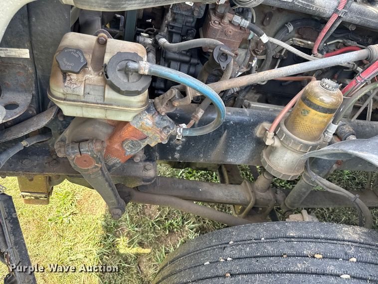 image for item DY8248 2006 Freightliner CST120 semi truck