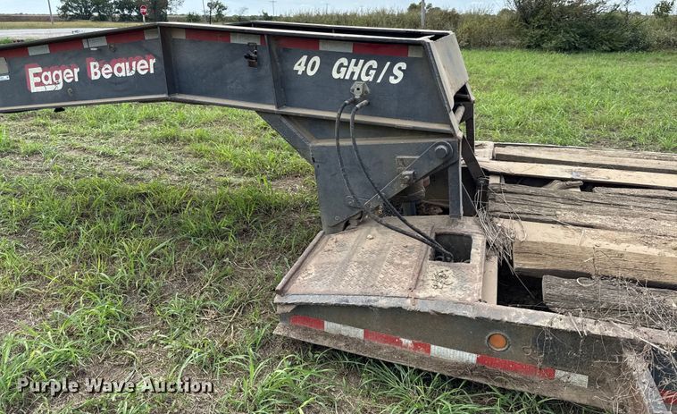 image for item DY8258 1987 Eager Beaver 40GHG/S lowboy equipment trailer