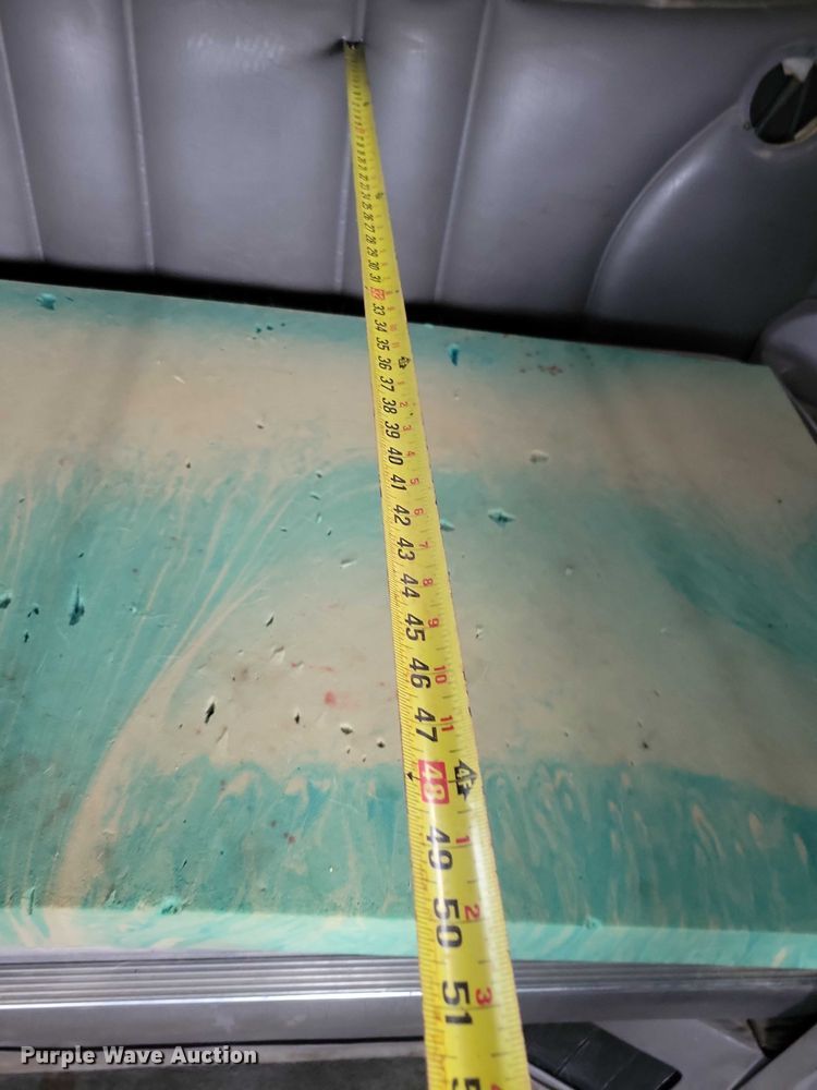 image for item DZ6718 2005 Peterbilt 387 semi truck