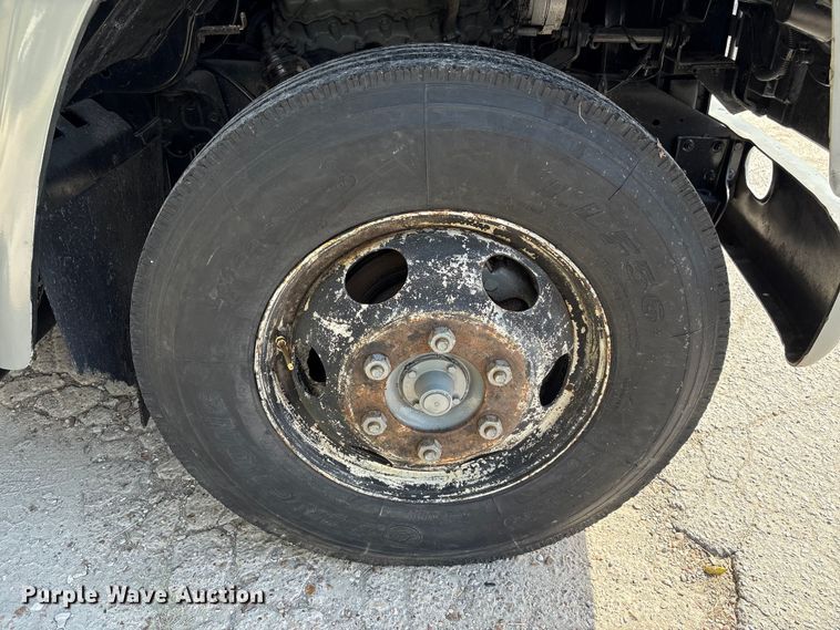 image for item EA6988 1983 International 1654 dump flatbed truck