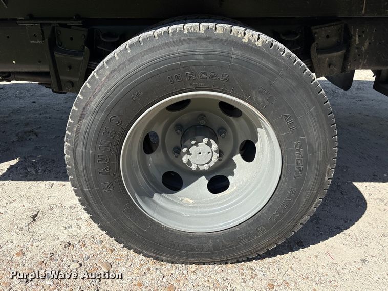 image for item EA6988 1983 International 1654 dump flatbed truck