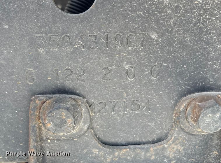 image for item EA6996 2007 Ford LCF flatbed truck