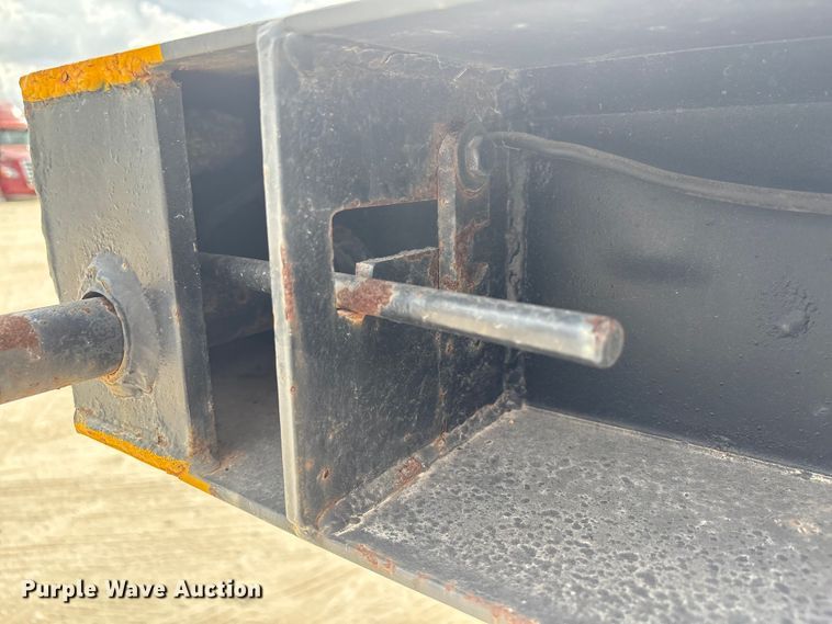 image for item EA7004 2023 Atro 2023 container trailer