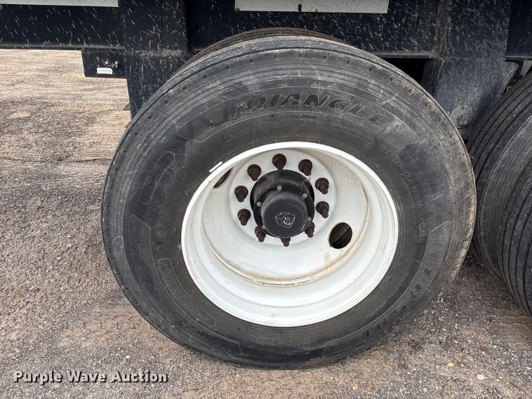 image for item EA7007 2023 Atro 2023 dry van trailer