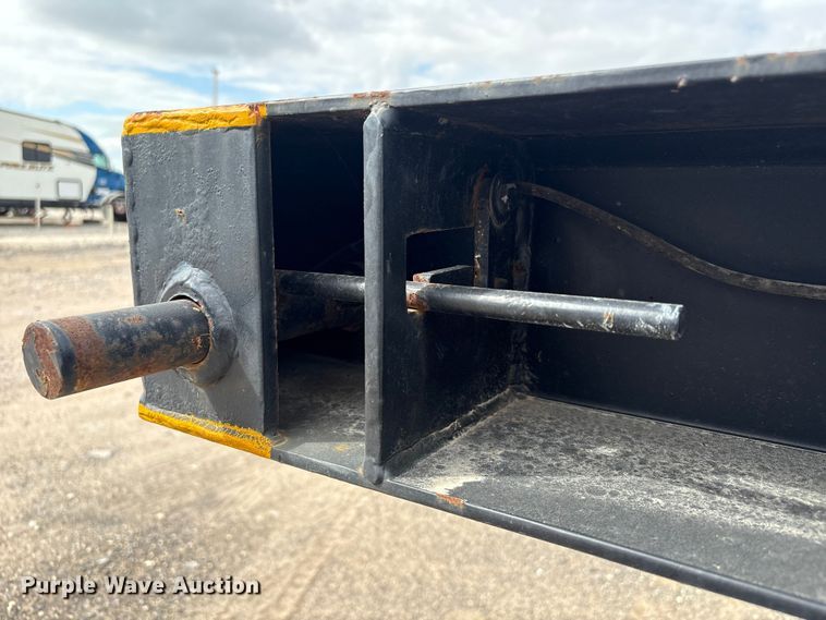 image for item EA7008 2023 Atro 2023 container trailer