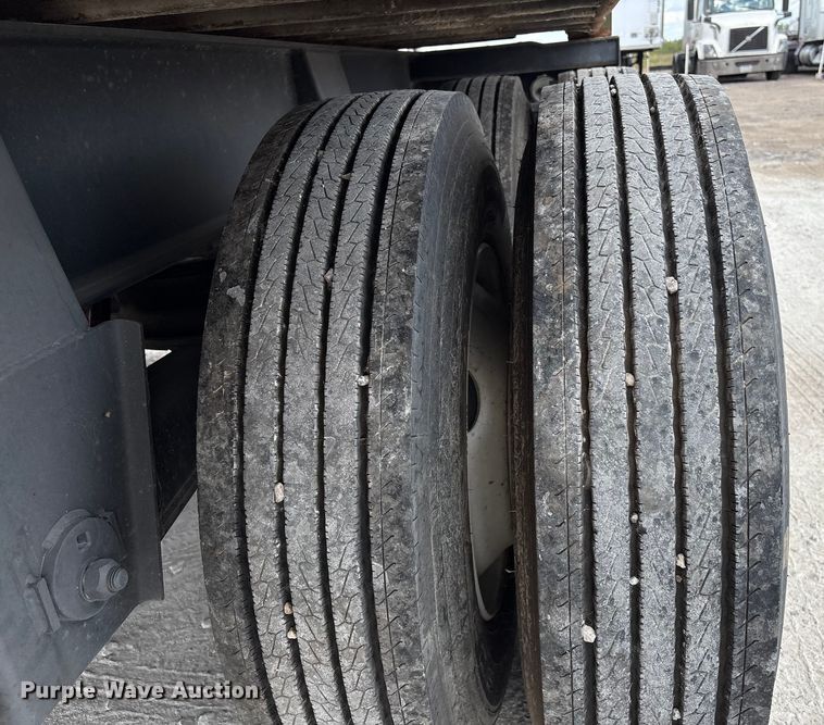 image for item EA7014 2023 Atro 2023 dry van trailer