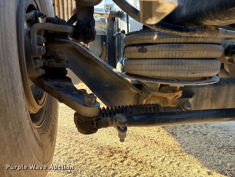 image for item EA7552 2020 Kenworth T880 semi truck