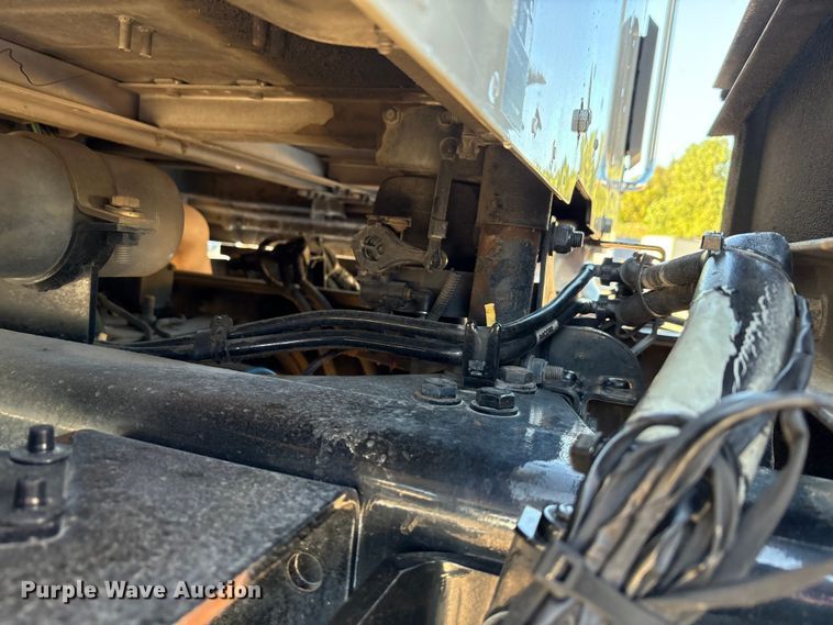 image for item EA7552 2020 Kenworth T880 semi truck