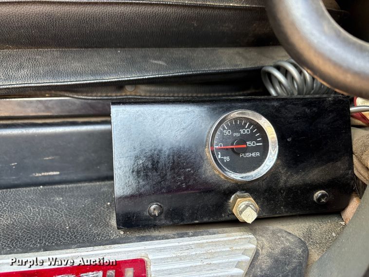 image for item EA7552 2020 Kenworth T880 semi truck