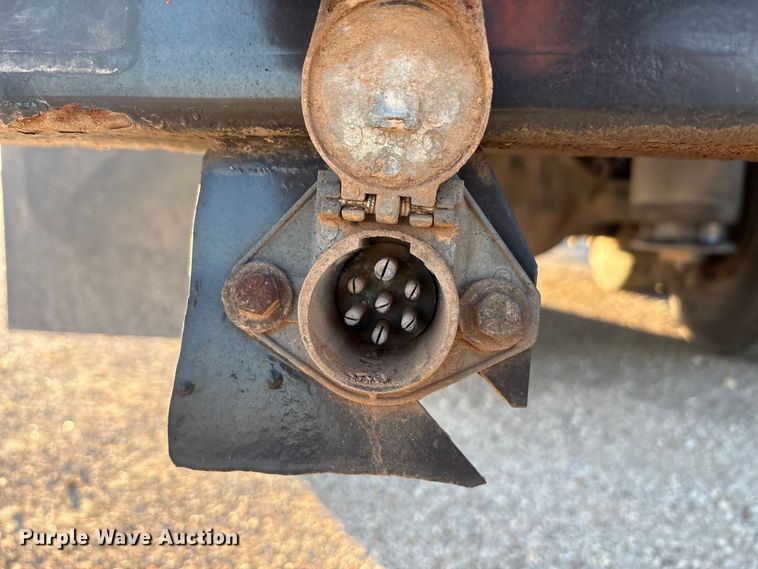 image for item EA7577 2016 Freightliner Business Class M2 flatbed truck