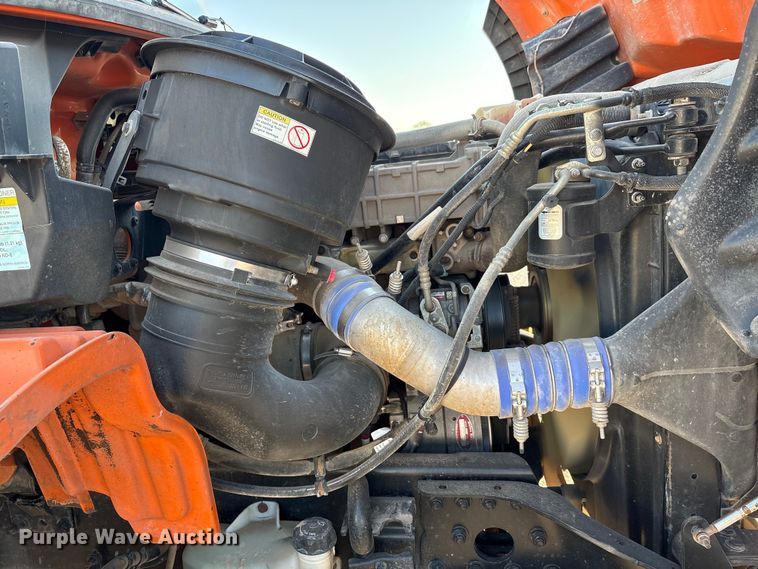 image for item EA7577 2016 Freightliner Business Class M2 flatbed truck