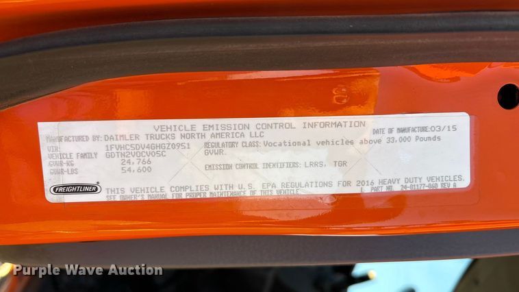 image for item EA7577 2016 Freightliner Business Class M2 flatbed truck