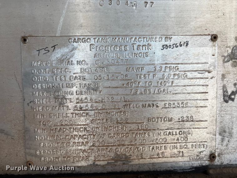 image for item EA7578 2007 Freightliner Business Class M2 fuel truck