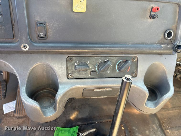 image for item EA7578 2007 Freightliner Business Class M2 fuel truck