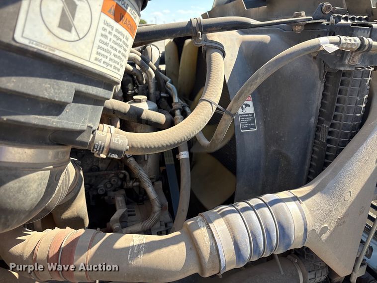 image for item EA7578 2007 Freightliner Business Class M2 fuel truck