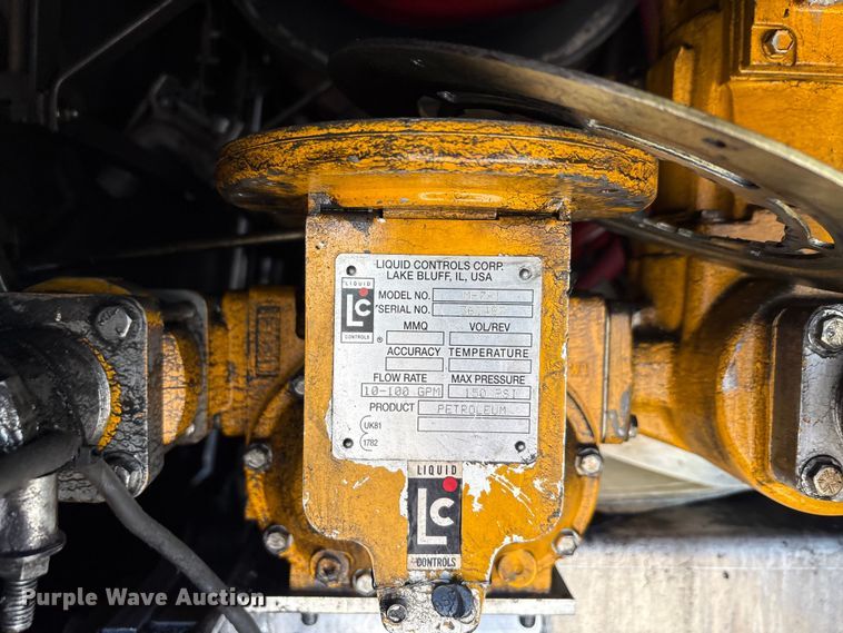 image for item EA7579 2011 Peterbilt 337 fuel truck