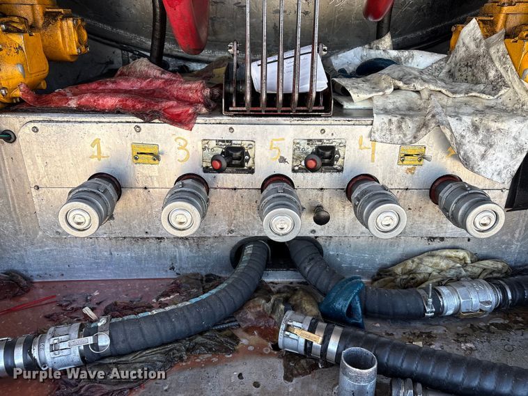 image for item EA7579 2011 Peterbilt 337 fuel truck