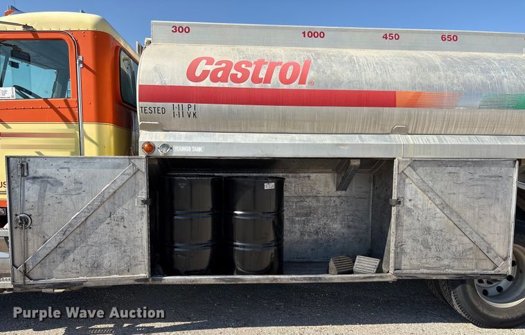 image for item EA7579 2011 Peterbilt 337 fuel truck