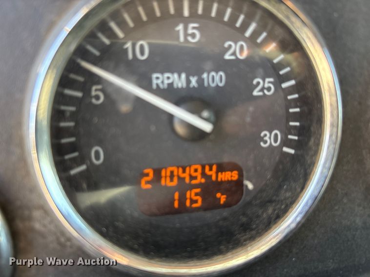 image for item EA7579 2011 Peterbilt 337 fuel truck