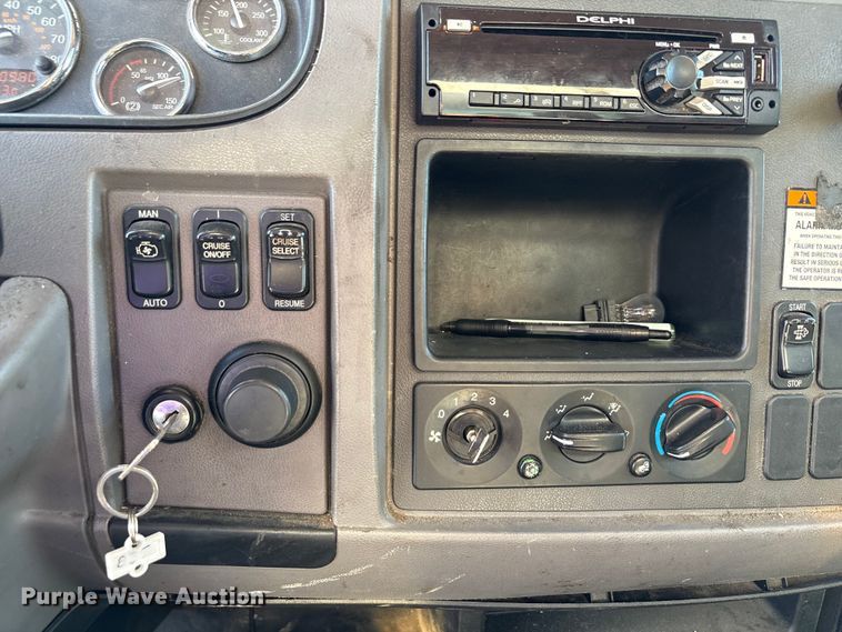 image for item EA7579 2011 Peterbilt 337 fuel truck