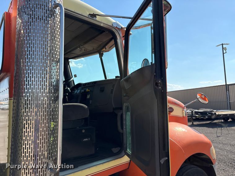 image for item EA7579 2011 Peterbilt 337 fuel truck