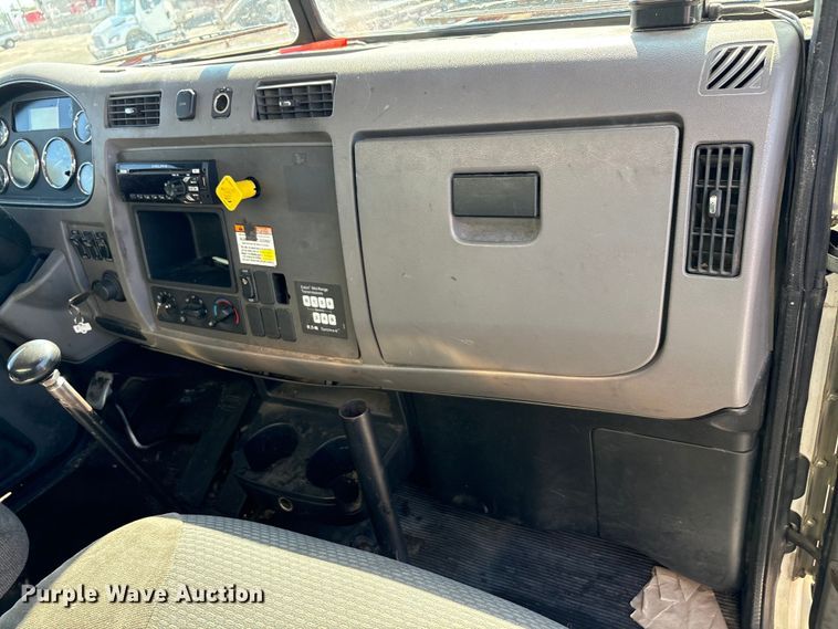 image for item EA7579 2011 Peterbilt 337 fuel truck